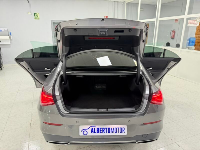 MERCEDES-BENZ CLA CLA180D 2.0D 116CV 8G-DCT