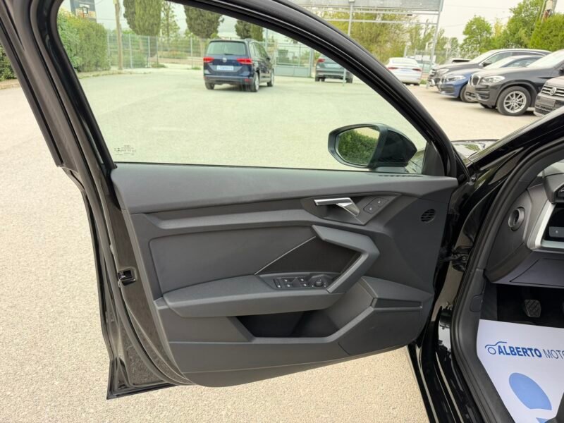AUDI A3 30TDI 2.0TDI 116CV SPORTBACK