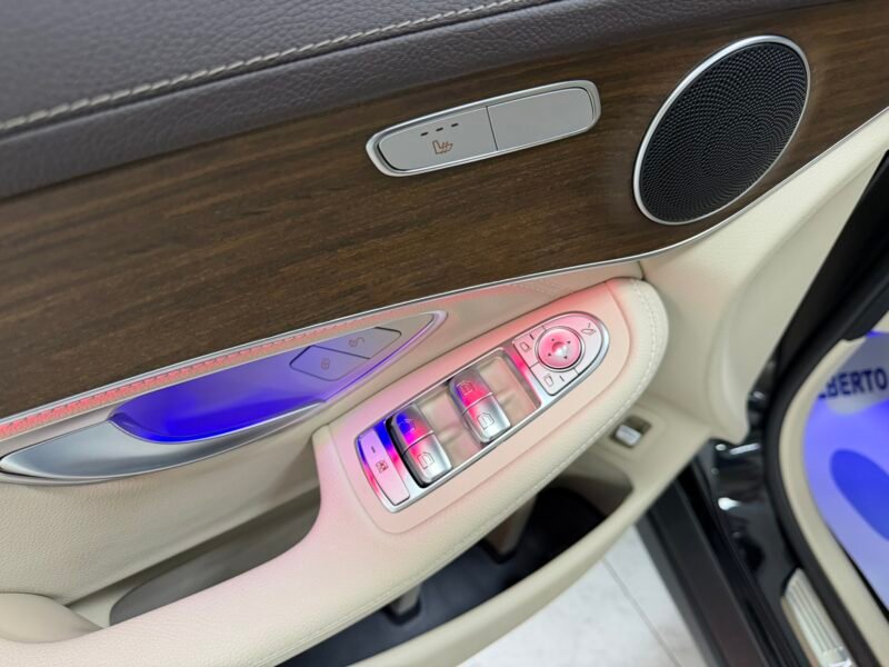 MERCEDES-BENZ GLC COUPE GLC300DE 4 MATIC 2.0D 306CV 9G-TRONIC