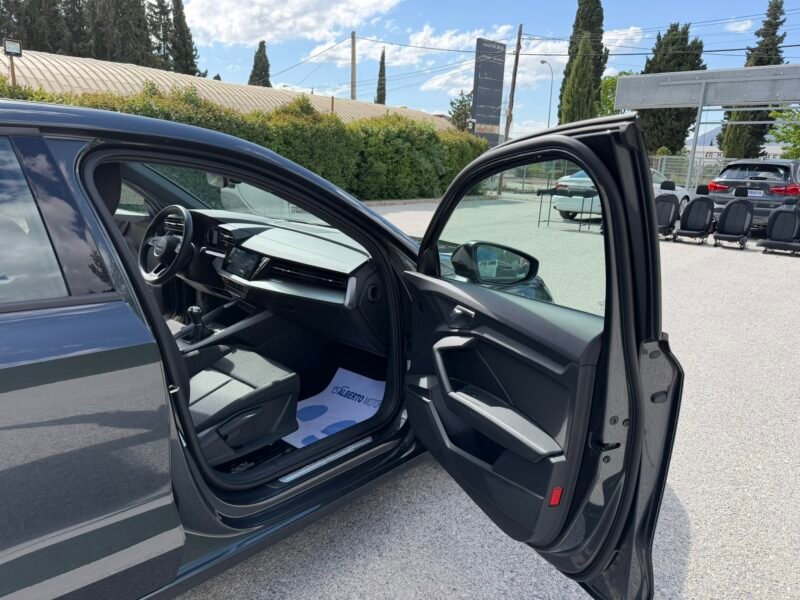 AUDI A3 30TDI 2.0TDI 116CV SEDAN ADVANCED