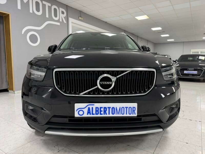 VOLVO XC40 1.5T3 163CV MOMENTUM PRO