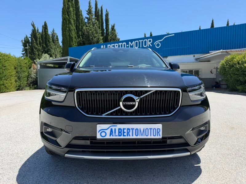 VOLVO XC40 1.5T3 163CV MOMENTUM PRO