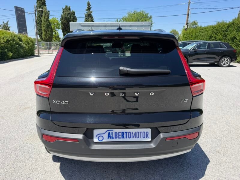 VOLVO XC40 1.5T3 163CV MOMENTUM PRO