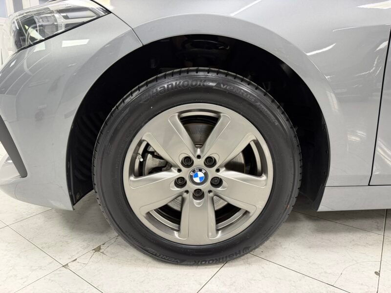 BMW 116D 1.5D 116CV (F40)