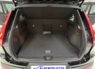 VOLVO XC40 1.5T3 163CV MOMENTUM PRO
