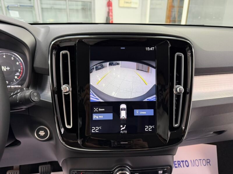 VOLVO XC40 1.5T3 163CV MOMENTUM PRO