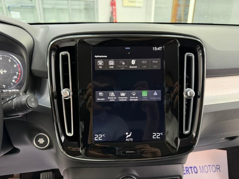 VOLVO XC40 1.5T3 163CV MOMENTUM PRO
