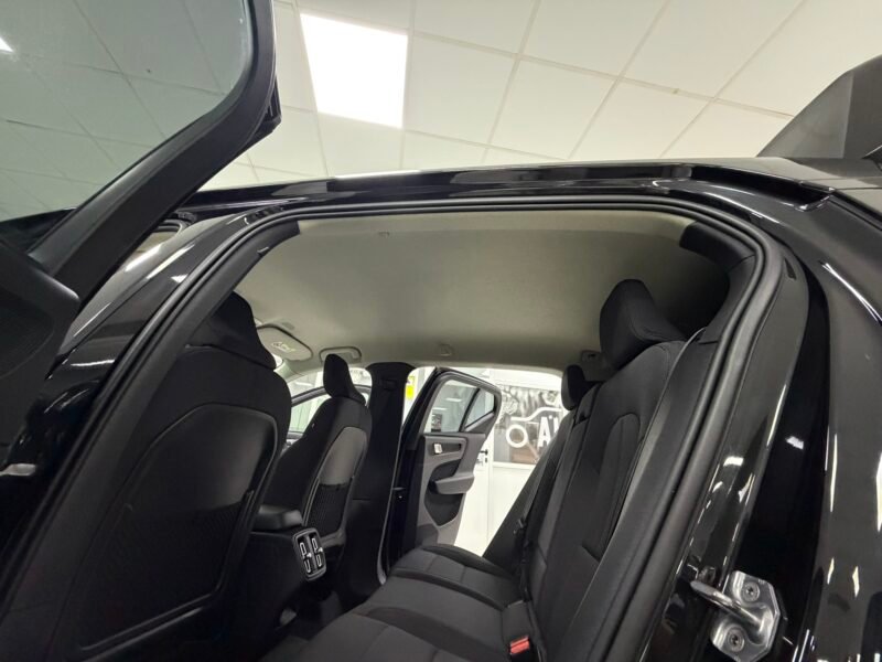 VOLVO XC40 1.5T3 163CV MOMENTUM PRO