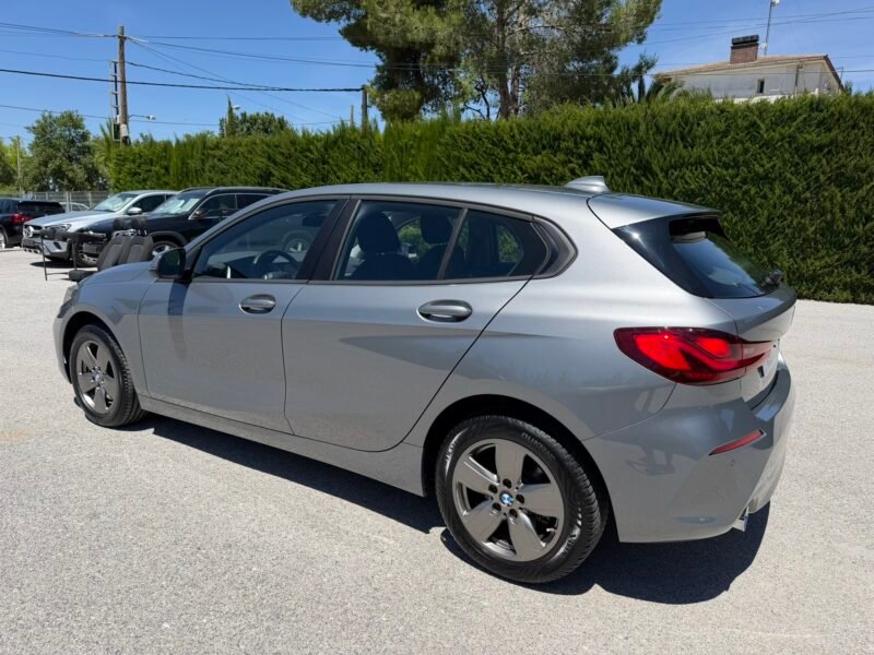 BMW 116D 1.5D 116CV (F40)