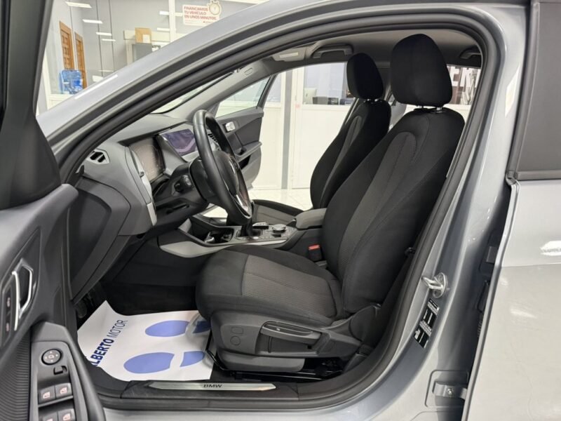 BMW 116D 1.5D 116CV (F40)