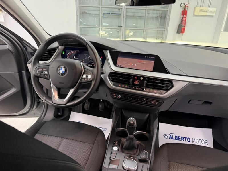 BMW 116D 1.5D 116CV (F40)