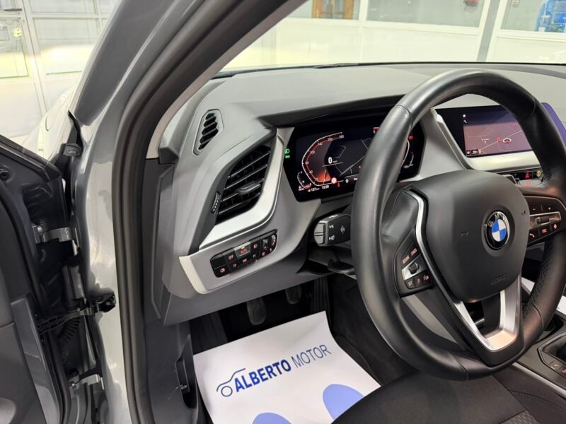 BMW 116D 1.5D 116CV (F40)