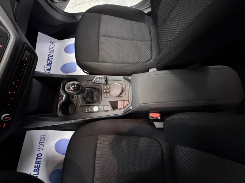BMW 116D 1.5D 116CV (F40)