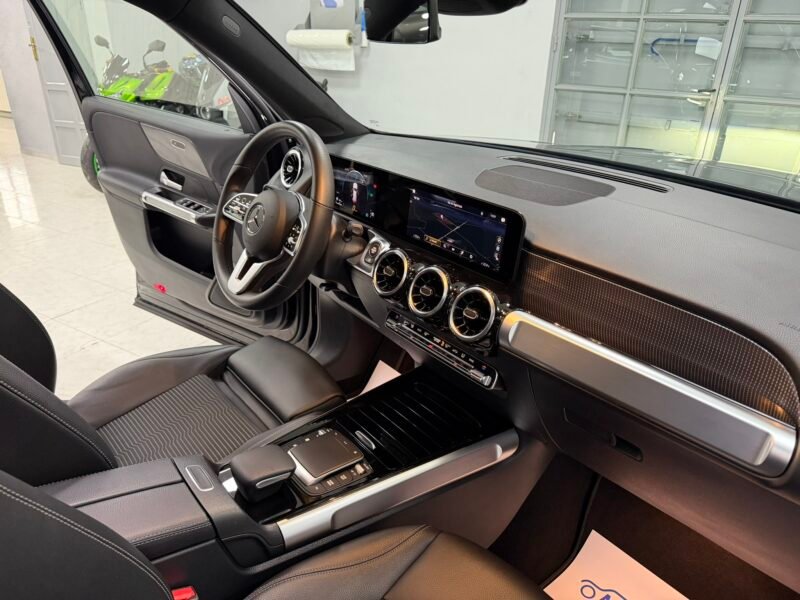 MERCEDES-BENZ GLB GLB180D 2.0D 116CV 8G-DCT