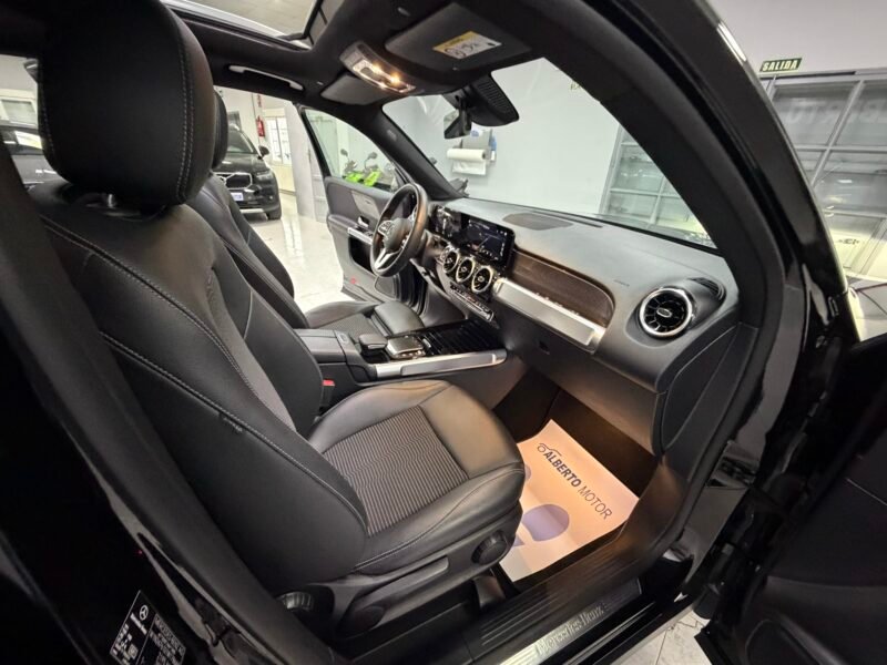 MERCEDES-BENZ GLB GLB180D 2.0D 116CV 8G-DCT