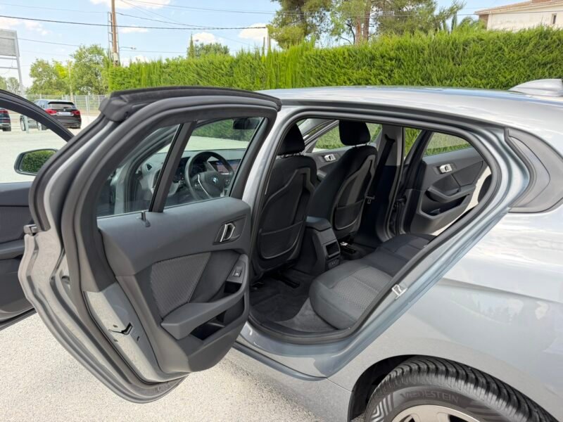 BMW 116D 1.5D 116CV (F40)
