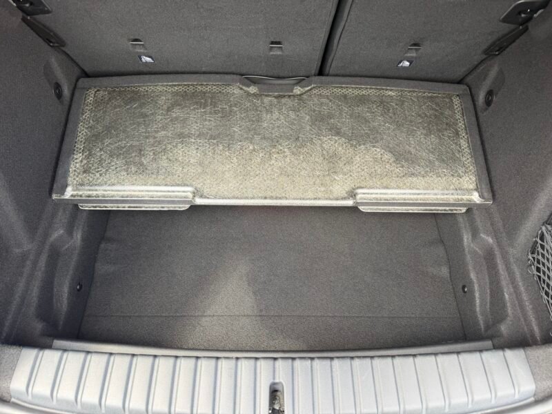 BMW 116D 1.5D 116CV (F40)