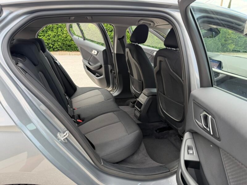 BMW 116D 1.5D 116CV (F40)