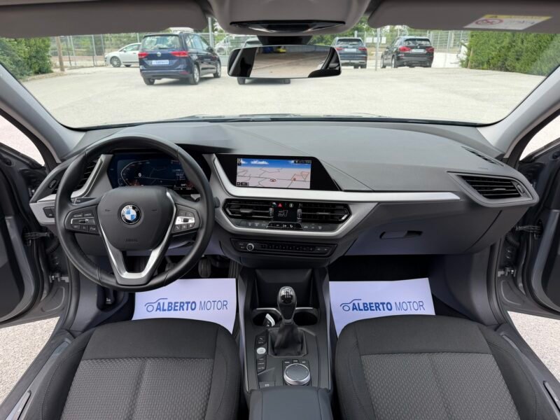 BMW 116D 1.5D 116CV (F40)