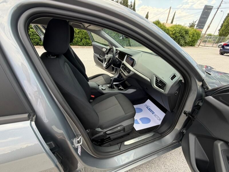 BMW 116D 1.5D 116CV (F40)
