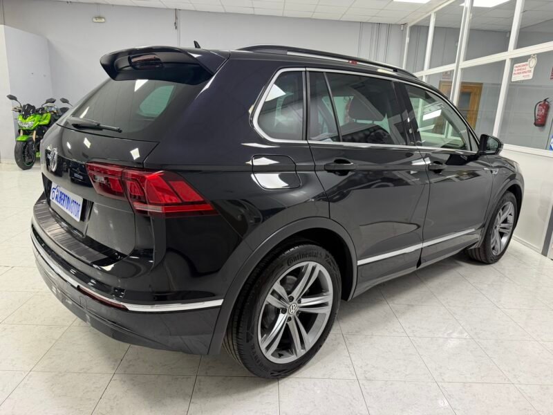 VOLKSWAGEN Tiguan 1.5TSI 150CV R-LINE