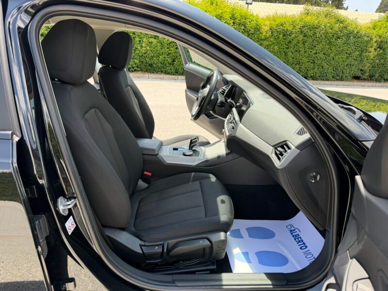 BMW 318D 2.0DA 150CV AUT MHEV
