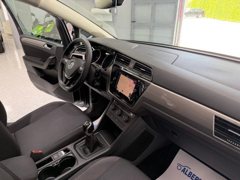 VOLKSWAGEN Touran 2.0TDI 122CV ADVANCE