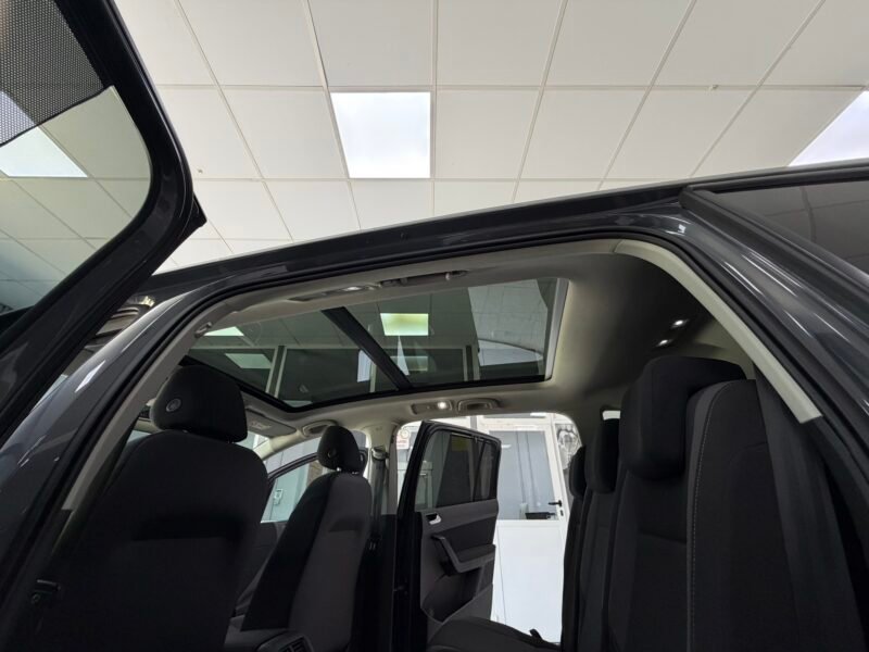 VOLKSWAGEN Touran 2.0TDI 122CV ADVANCE