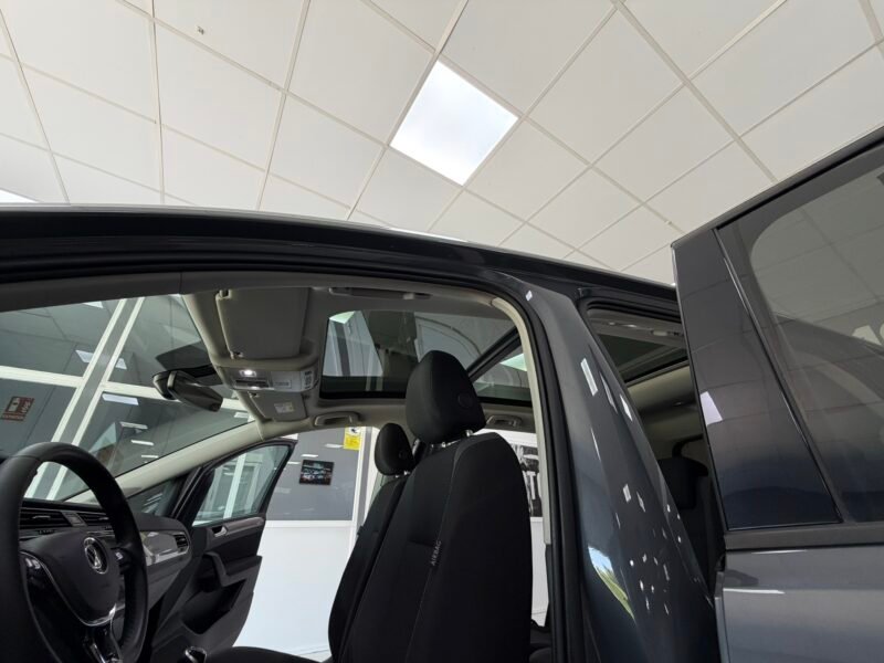 VOLKSWAGEN Touran 2.0TDI 122CV ADVANCE