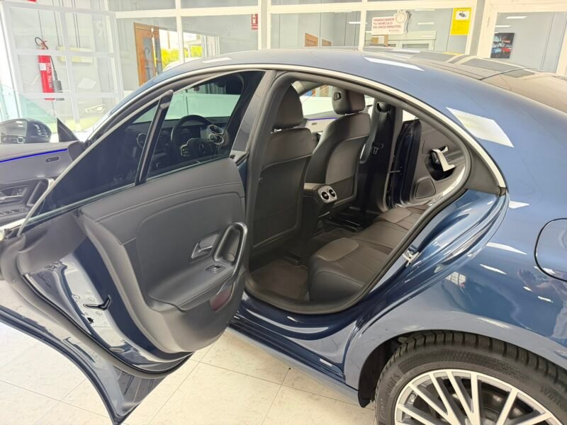MERCEDES-BENZ CLA CLA180D 2.0D 116CV