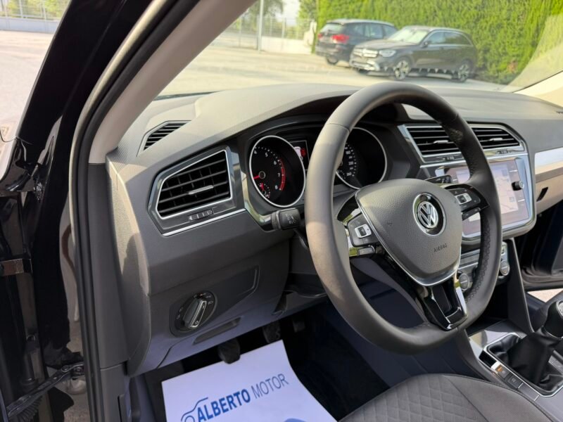 VOLKSWAGEN Tiguan 1.5TSI 150CV R-LINE