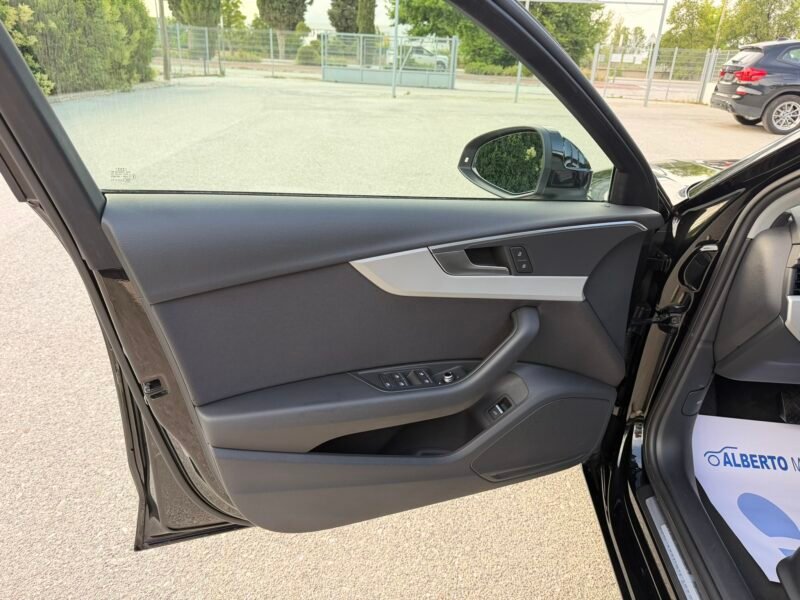 AUDI A4 Avant 30TDI 2.0TDI 136CV ADVANCED S-TRONIC MHEV