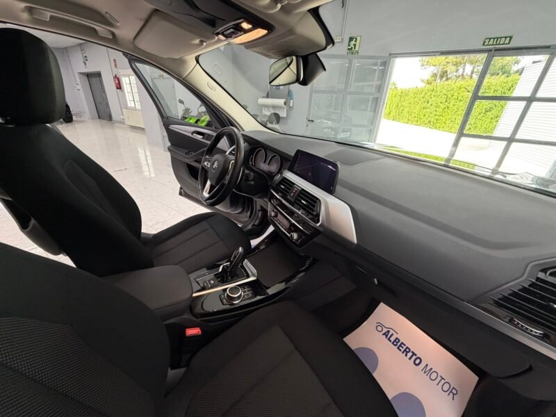 BMW X3 SDRIVE18D 2.0D 150CV AUT MHEV (G01)