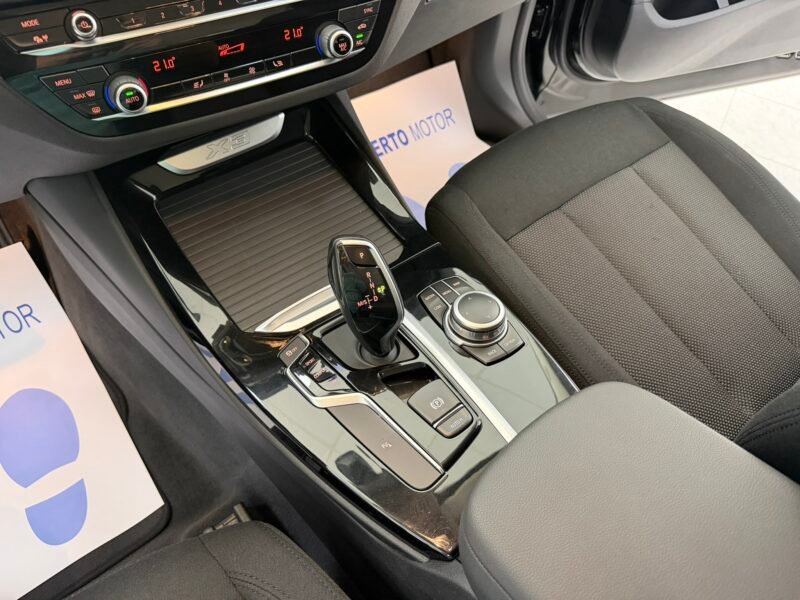 BMW X3 SDRIVE18D 2.0D 150CV AUT MHEV (G01)