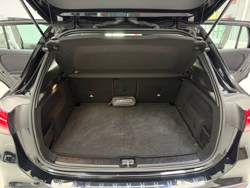 MERCEDES-BENZ GLA GLA180D 2.0D 116CV 8G-DCT