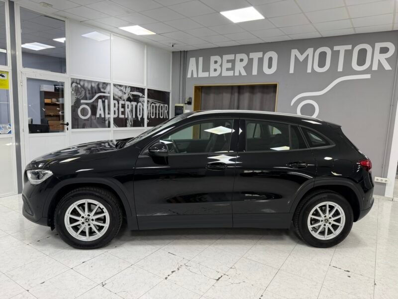 MERCEDES-BENZ GLA GLA180D 2.0D 116CV 8G-DCT