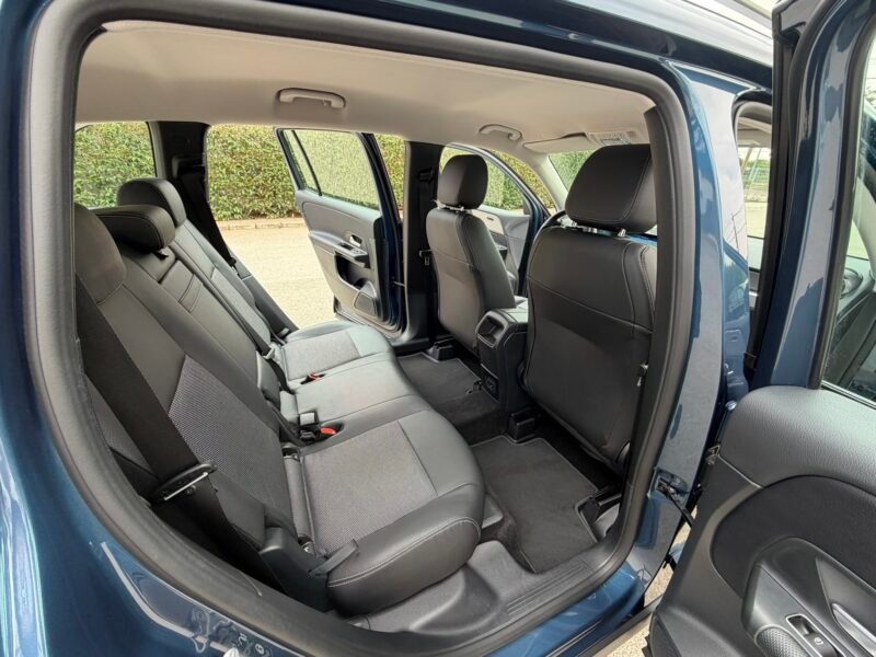 MERCEDES-BENZ GLB GLB200D 2.0D 150CV 8G-DCT