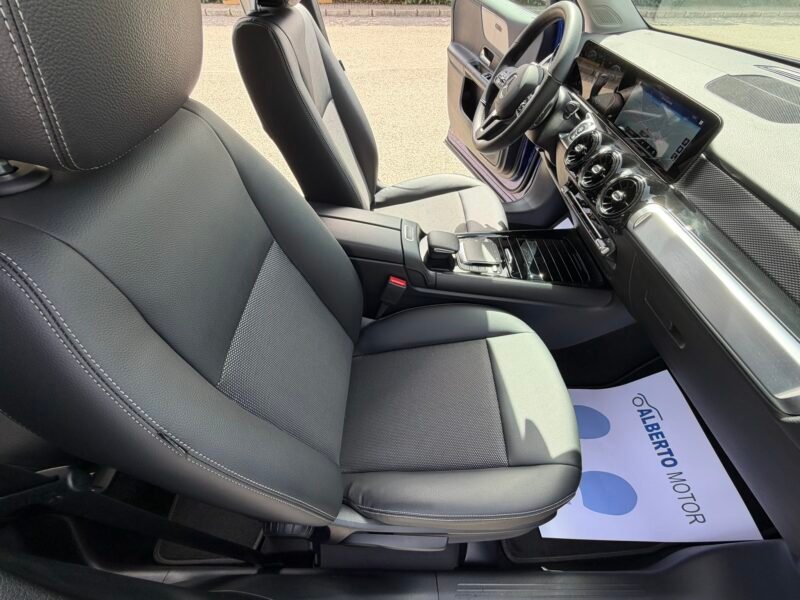 MERCEDES-BENZ GLB GLB200D 2.0D 150CV 8G-DCT