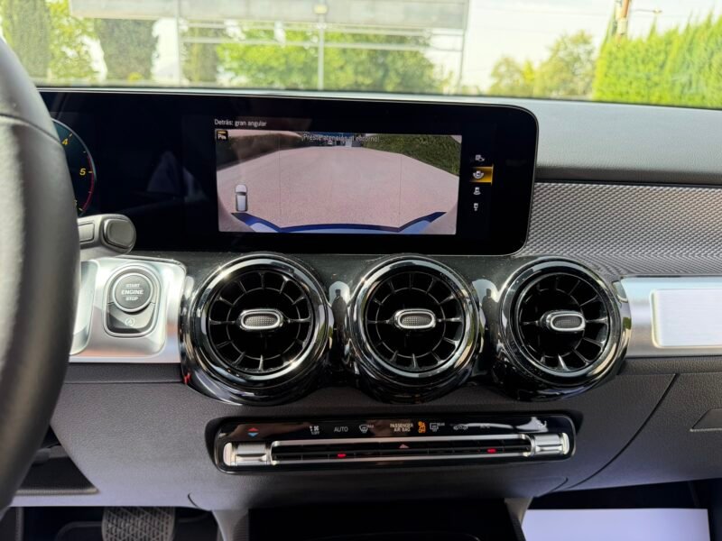 MERCEDES-BENZ GLB GLB200D 2.0D 150CV 8G-DCT