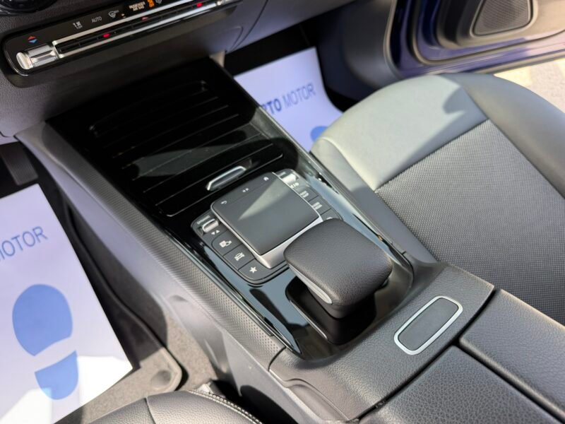 MERCEDES-BENZ GLB GLB200D 2.0D 150CV 8G-DCT