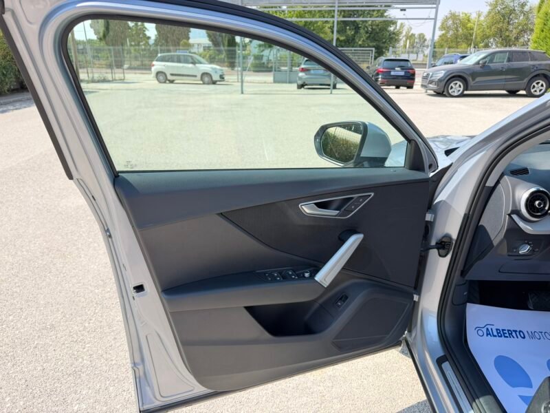 AUDI Q2 30TDI 2.0TDI 116CV SPORT «BLACK LINE´´ S-TRONIC