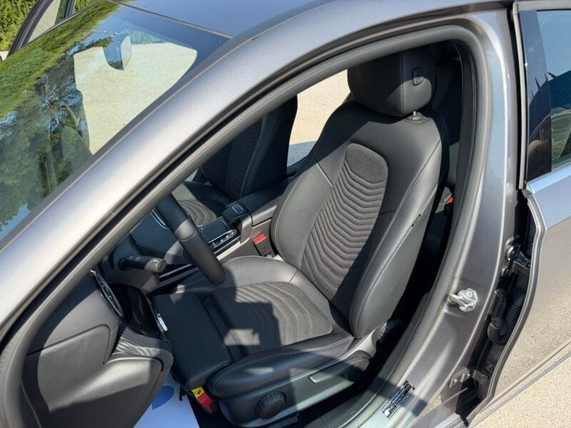 MERCEDES-BENZ A180D A180D 2.0D 116CV