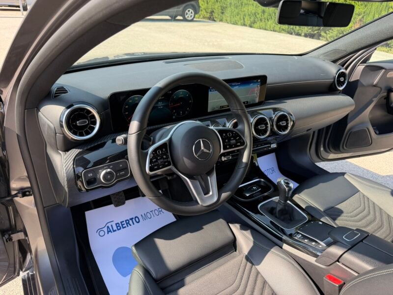 MERCEDES-BENZ A180D A180D 2.0D 116CV