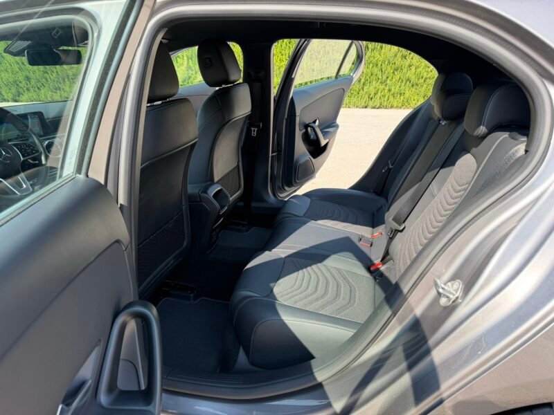 MERCEDES-BENZ A180D A180D 2.0D 116CV