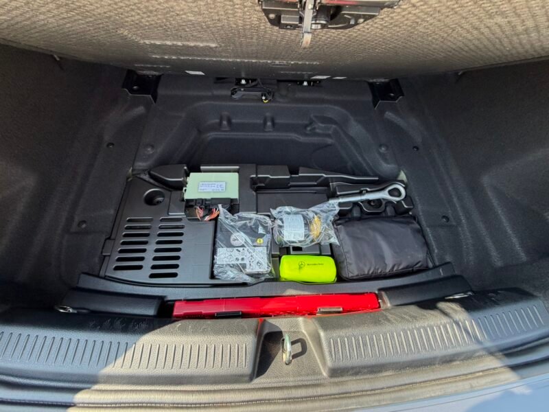 MERCEDES-BENZ A180D A180D 2.0D 116CV