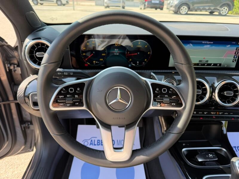 MERCEDES-BENZ A180D A180D 2.0D 116CV