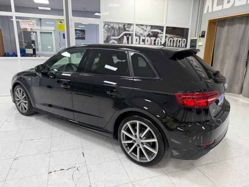 AUDI A3 30TDI 1.6TDI 116CV SPORTBACK S-LINE S-TRONIC