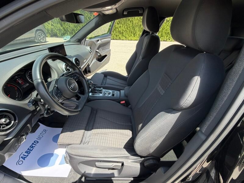 AUDI A3 30TDI 1.6TDI 116CV SPORTBACK S-LINE S-TRONIC