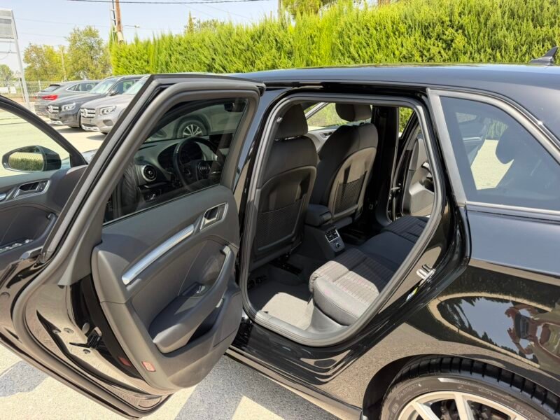 AUDI A3 30TDI 1.6TDI 116CV SPORTBACK S-LINE S-TRONIC
