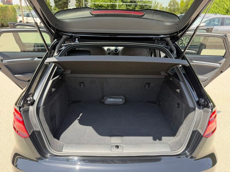 AUDI A3 30TDI 1.6TDI 116CV SPORTBACK S-LINE S-TRONIC